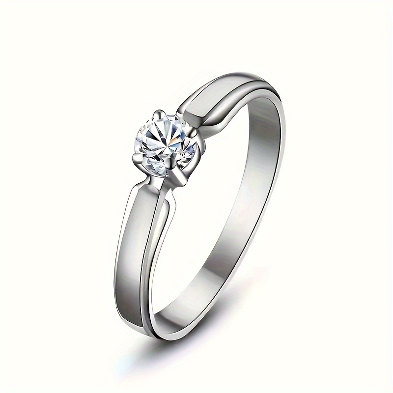 Round Zirconia Engagement Ring for Her